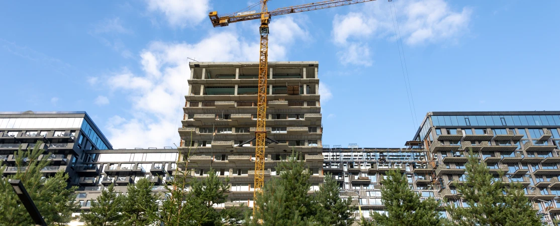 Ввод жилья в России в 2026 году резко сократился более чем на 30%