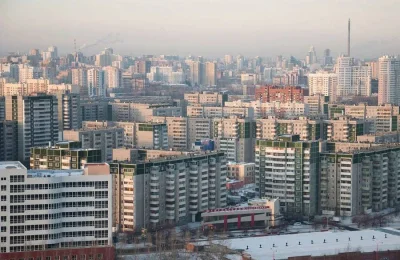 ЖБИ: спальный район у озера или недооценённая локация для жизни?