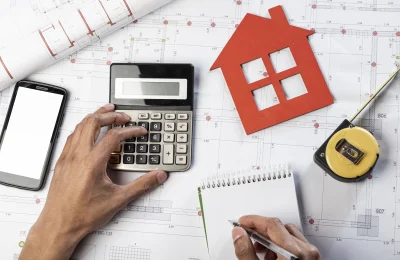 Банки снижают ставки по ипотеке и охлаждают цены на жильё