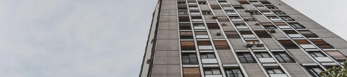 Продажи новостроек в России снижаются при росте цен